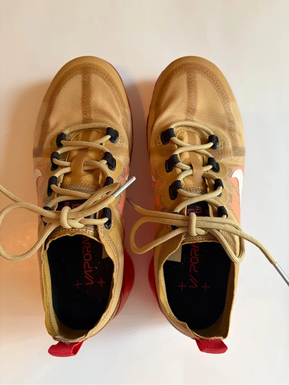 Air Vapormax 2019 Club Gold Ember Glow AR6631-701- Mens US Size 5 Shoes